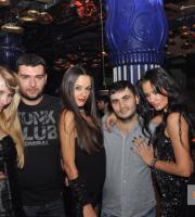 'Playmates in the bar' party στο Prive - The playmates.