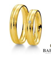 Βέρες λιτού σχεδιασμού σε κίτρινο χρυσό 14Κ με διαμάντι.