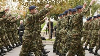 Tάγμα από τον Έβρο στη στρατιωτική παρέλαση της Αθήνας.