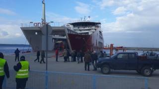 Υφυπουργός Ναυτιλίας: «Πλοίο θα παραμείνει στη Σαμοθράκη μέχρι να αποκατασταθεί το πρόβλημα»