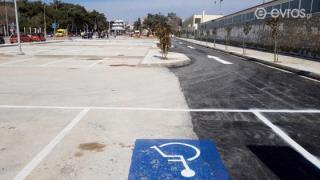 Παραδόθηκε το πάρκινγκ στην παραλιακή της Αλεξανδρούπολης: «160 θέσεις κατάλληλα διαμορφωμένες»