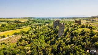 Το "Κάστρο του Άβαντα" φωτίζεται μετά από δωρεά της "Dasteri Systems A.E"