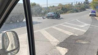 Σφοδρή σύγκρουση I.X. με φορτηγό στον κόμβο Μάκρης (φωτο)