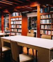 Aleksandrupoli Belediyesi Kütüphanesi