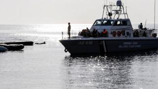Το Λιμενικό εντόπισε 34 μη νόμιμους μετανάστες στη θαλάσσια περιοχή Μάκρης