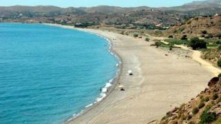 Συνδυάστε την επίσκεψή σας στον αρχαιολογικό χώρο Ζώνης με μια βουτιά στην όμορφη παραλία της Μεσημβρίας!