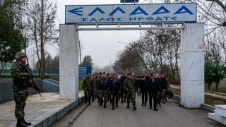 Το “ευχαριστώ” του Νίκου Παναγιωτόπουλου στους φρουρούς των τειχών της Ελλάδας