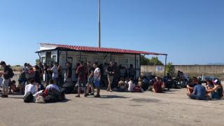 Κραυγή απόγνωσης από έναν εγκλωβισμένο στο λιμάνι της Αλεξανδρούπολης: "Να επέμβει τώρα ο εισαγγελέας"