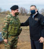 Ο Αλκιβιάδης Στεφανής επισκέφθηκε τον Έβρο - Παρακολούθησε την εξέλιξη των εργασιών του φράχτη (φωτο)