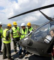 Eφθασαν στην Ελλάδα τα 70 ελικόπτερα αναγνώρισης OH-58D Kiowa Warrior της Αεροπορίας Στρατού (φωτο)