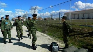 Παραμένει στον Έβρο ο Αρχηγός ΓΕΣ Αντιστράτηγος Αλκιβιάδης Στεφανής (φώτο)