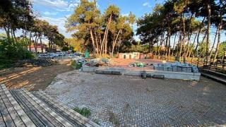 Επιτέλους ξηλώνεται το παλιό Κηποθέατρο της Αλεξανδρούπολης! (video)