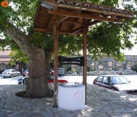 Πλατεία Λευκίμης.