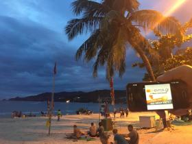  Απόψε θα σας καληνυχτίσουμε από την Ταϊλάνδη και συγκεκριμένα από το πιο γνωστό τουριστικό θέρετρο της το Πουκέτ!