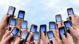 Απατηλά sms τάζουν κέρδη 850.000 αγγλικών λιρών.