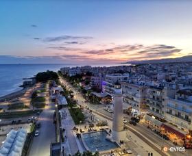 Εναέρια λήψη της Αλεξανδρούπολης από την πλατεία του Φάρου