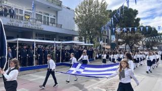 H Αλεξανδρούπολη τίμησε και φέτος τους ήρωες του 1940, κρατώντας ζωντανό το «ΟΧΙ»(video & photo)