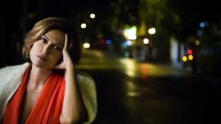 "Επάγγελμα Πόρνη" με την Αλεξάνδρα Παλαιολόγου στο Δημοτικό θέατρο.