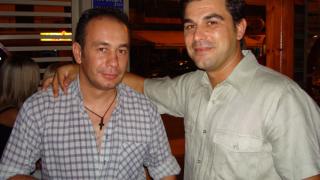 So...simple: Όλοι περνάνε μία βόλτα από εδώ...