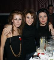 Genial club με πολύ κέφι και clubbing διάθεση!