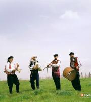 Who is Εβρίτικη Ζυγιά;