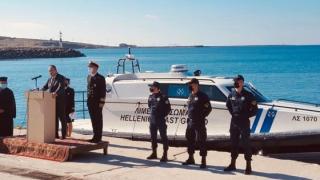 Εγκανιάστηκε το νέο πλωτό σκάφος του Λιμενικού Σώματος στη Σαμοθράκη με τον Πλακιωτάκη