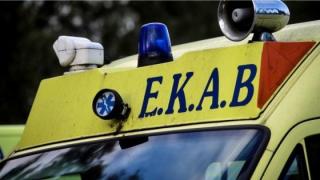 ΕΚΑΒ: Επιστρατεύεται στρατός και πυροσβεστική ως οδηγοί ασθενοφόρων