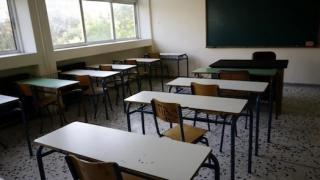 Χωρίς μαθήματα δημοτικά, γυμνάσια και λύκεια την Παρασκευή
