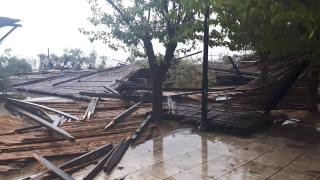 Εικόνες βιβλικής καταστροφής από την κακοκαιρία στο camping της Αλεξανδρούπολης 
