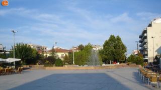 Ορεστιάδα: Συνεχίζεται η κατεδάφιση των λυόμενων και αυθαίρετων οικιών.