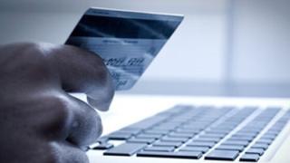 Προσοχή! Νέα απάτη με δήθεν e-mail του Υπουργείου Ανάπτυξης για «ΔΩΡΕΑΝ πακέτο γιορτών