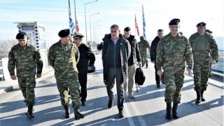 Φυλάκια στον Έβρο επισκέφθηκε  ο Υπουργός Εθνικής Άμυνας - Τι συζήτησε με τους δημάρχους 