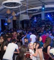 Το πρώτο καλοκαιρινό "Bad Bulls party" στο Reina - The villa project