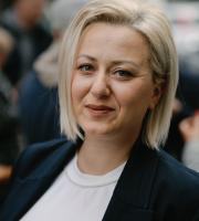 10 χρόνια έκλεισε το Ζαχαροπλαστείο "Το Γλυκάκι" με ένα πάρτυ που τα είχε όλα!