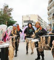 Η Αλεξανδρούπολη παρέλασε στους ρυθμούς του καρναβαλιού