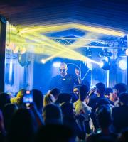 Μια πόλη, ένα event, μια νύχτα… και ένας ONEMANSHOW που απογείωσε τη βραδιά!