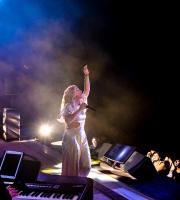 Η Νατάσσα Μποφίλιου live στην Αλεξανδρούπολη: Φωτογραφίες που καθηλώνουν!