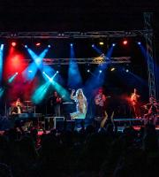 Η Νατάσσα Μποφίλιου live στην Αλεξανδρούπολη: Φωτογραφίες που καθηλώνουν!