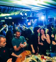 Μια εκρηκτική βραδιά στο ΝΟΑ με την μοναδική Έλενα Κώνστα!