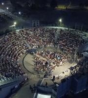 Η Νατάσσα Μποφίλιου έβαλε «φωτιά» στο Θέατρο Αλτιναλμάζη (video & φωτος)