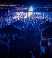 Φωτορεπορτάζ από το dj set του Floyd Lavine στο Ammo - Ammo beach bar