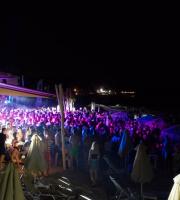 Φωτορεπορτάζ από το dj set του Floyd Lavine στο Ammo - Ammo beach bar