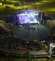 Η Ελεονόρα Ζουγανέλη γοήτευσε τον κόσμο της Αλεξανδρούπολης στο Θέατρο Αλτιναλμάζη