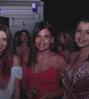 Τι γίνεται κάθε Παρασκευή στην πιο όμορφη ταράτσα της πόλης;!