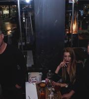 Όταν ο "Δυτικός Άνεμος" σήκωσε στον αέρα το SoHo Absolutely Fabulous