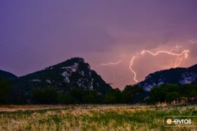 Dağlarda yıldırım