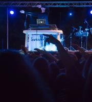 Οι εκρηκτικοί Stavento στο 13ο Φεστιβάλ Νεολαίας Τυχερού.