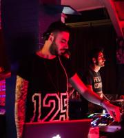 To αδιαχώρητο στο opening του Reina Summer club, στην Αλεξανδρούπολη