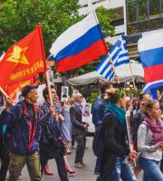 Πορεία του "Αθάνατου Τάγματος" στο κέντρο της Αλεξανδρούπολης