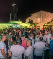 Συνεχίζονται τα όμορφα καλοκαιρινά βράδια στην ταράτσα του Yacht Club Αλεξανδρούπολης